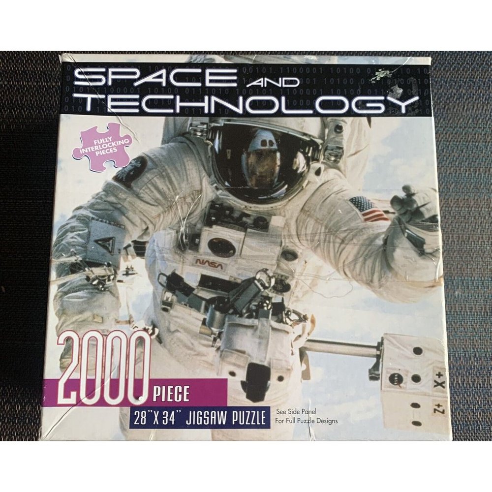 Space And Technology ASTRONAUT 2000 Piece Jigsaw Puzzle Dalmatian Press 28”x34”